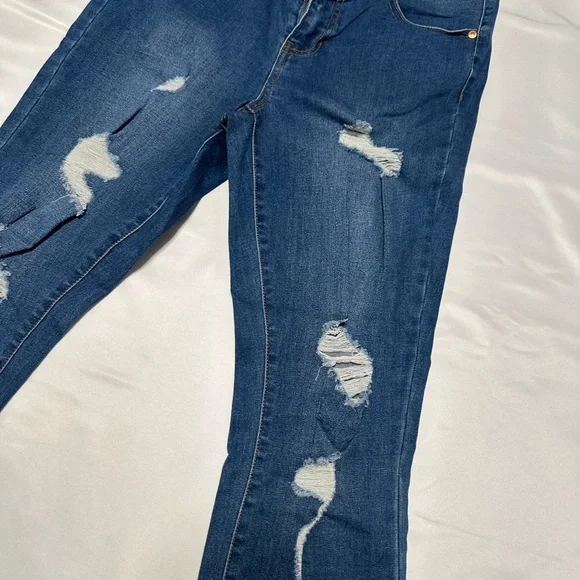 Guess Women's Distressed Blue Skinny Jeans - Picture 2 of 8